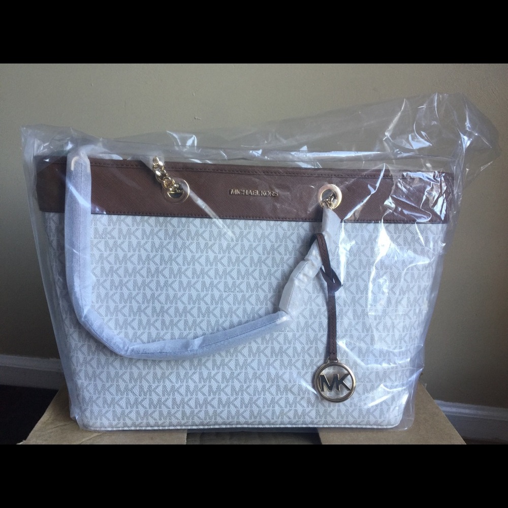 New morning bag for sale
